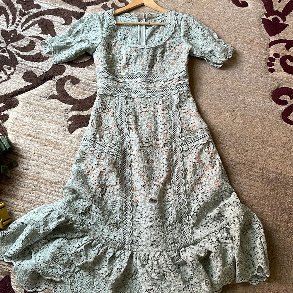 Xueyuanfeng lace dress - Picture 1 of 6